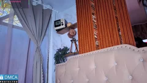 eva delight online show from January 16, 11:03 am