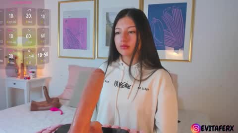 Evaa Depp online show from September 26, 11:25 am