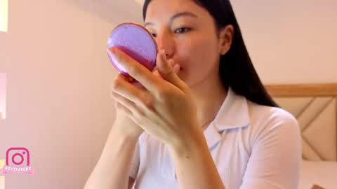 Eva online show from May 12, 10:01 am