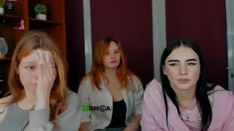 your dream online show from April 3, 7:01 pm