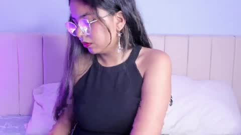 Eva online show from April 7, 4:07 pm