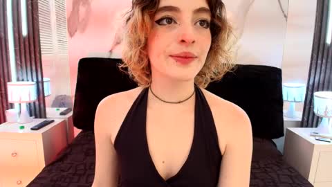 E V A online show from September 24, 7:50 pm