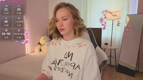 Snapshot of eva_hamilton chatting on July 11, 12:02 am eva hamilton online show from July 11, 12:02 am