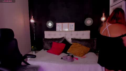 Snapshot of eva_hot_1 chatting on June 11, 1:20 pm eva_hot_1 online show from June 11, 1:20 pm