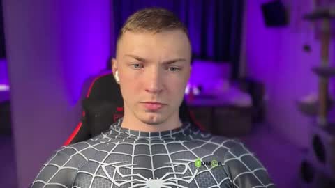 Eva and Iron online show from February 12, 7:53 pm