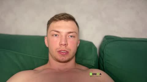 Eva and Iron online show from April 22, 11:17 pm