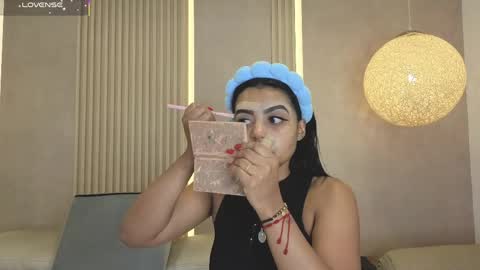 Eva online show from April 21, 12:00 pm