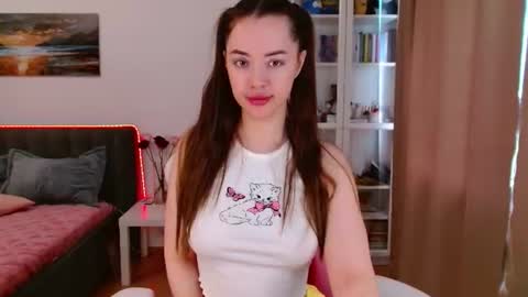 Snapshot of eva_liss chatting on June 20, 6:27 am Eva LIss online show from June 20, 6:27 am