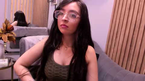 Angelinne online show from December 17, 2:50 am