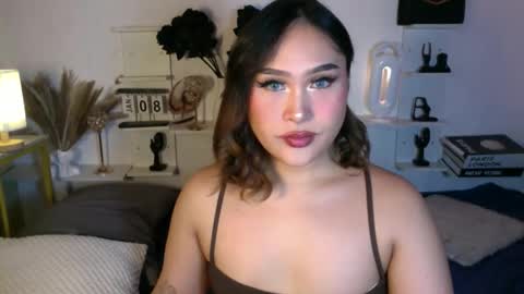 Queen Eva Mazikeen online show from January 9, 12:13 am