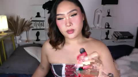 Queen Eva Mazikeen online show from January 15, 5:45 am