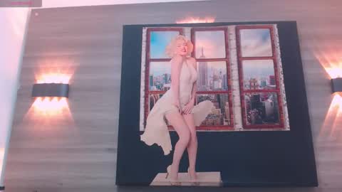 Snapshot of eva_monwalker chatting on November 4, 12:04 pm Eva cute online show from November 4, 12:04 pm