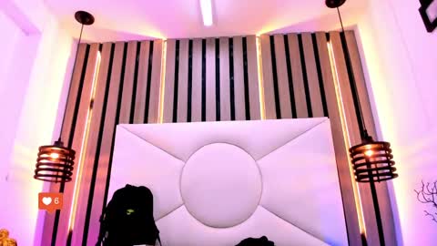 Snapshot of eva_monwalker chatting on November 21, 11:42 am Eva cute online show from November 21, 11:42 am