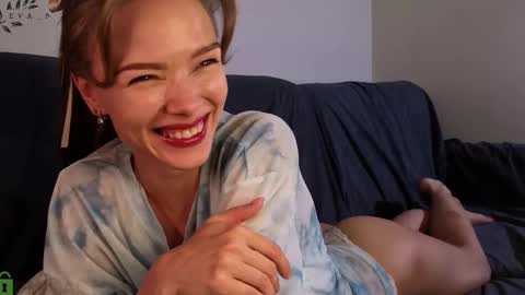 Eva online show from October 18, 4:41 pm