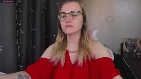 Eva online show from April 19, 12:04 pm