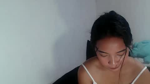 Snapshot of eva_pinay19 chatting on October 26, 7:25 am eva_pinay19 online show from October 26, 7:25 am