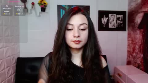 Eva online show from March 13, 2:12 pm