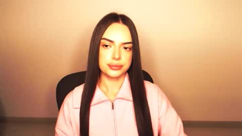 Eva online show from October 18, 6:52 pm