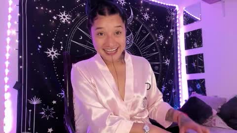 Eva  online show from September 18, 6:15 am