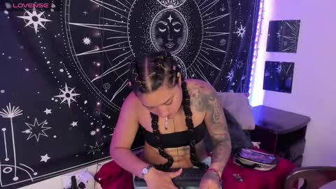 Eva  online show from October 15, 8:03 am