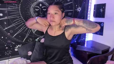 Eva  online show from October 17, 7:55 am