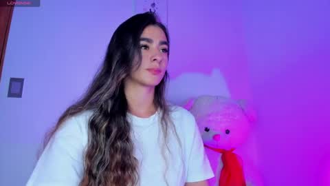 Eva Shinee online show from April 22, 11:06 pm