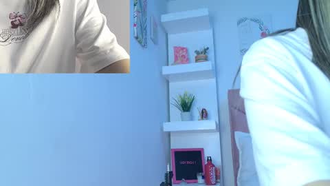 Snapshot of eva_sin18 chatting on September 10, 1:27 am Eva Sin online show from September 10, 1:27 am