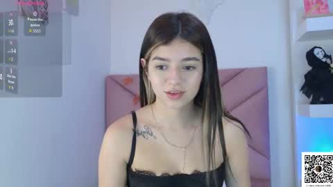 Snapshot of eva_sin18 chatting on October 29, 11:28 pm Eva Sin online show from October 29, 11:28 pm