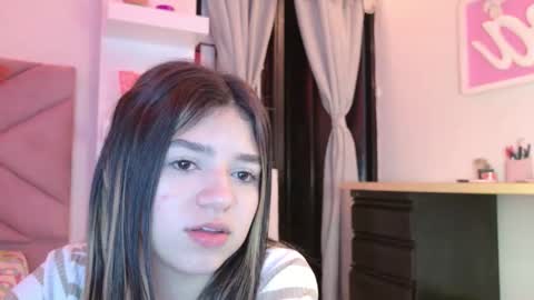 Snapshot of eva_sin18 chatting on November 28, 11:07 pm Eva Sin online show from November 28, 11:07 pm