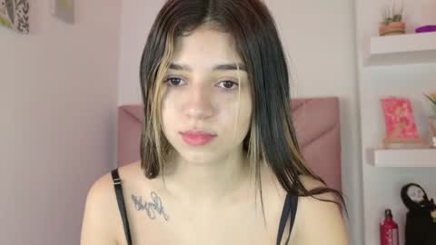 Snapshot of eva_sin18 chatting on December 2, 11:11 pm Eva Sin online show from December 2, 11:11 pm