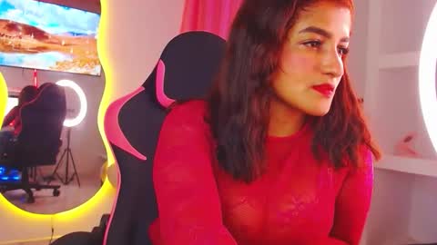 eva_sweet10 online show from May 2, 2:16 am
