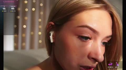 Hello Im Eva online show from January 29, 3:58 pm