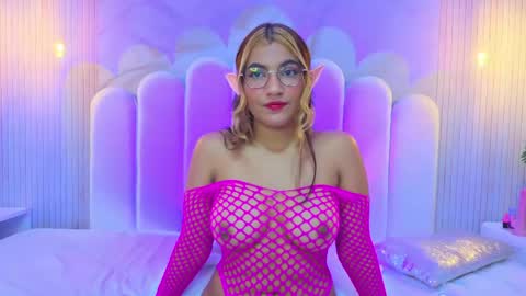 evaa_honey online show from May 22, 10:54 am