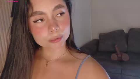 Snapshot of evaapple_ chatting on July 16, 8:37 pm eva online show from July 16, 8:37 pm