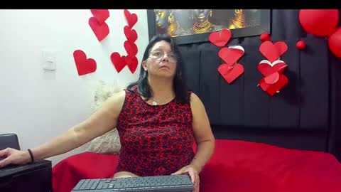 Snapshot of evaaross chatting on February 18, 12:48 am Eva online show from February 18, 12:48 am
