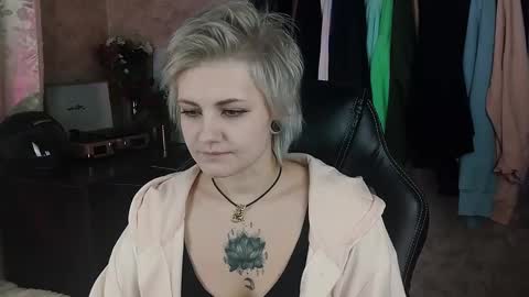 Snapshot of evabrownie chatting on January 29, 11:51 am Eva Brownie online show from January 29, 11:51 am