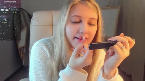 Eva  online show from January 5, 2:38 am