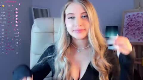 Eva  online show from February 25, 2:36 am