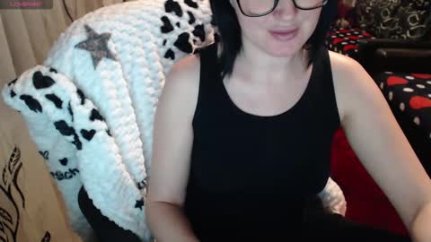 Snapshot of evadream1 chatting on January 9, 10:55 pm EVADREAM online show from January 9, 10:55 pm