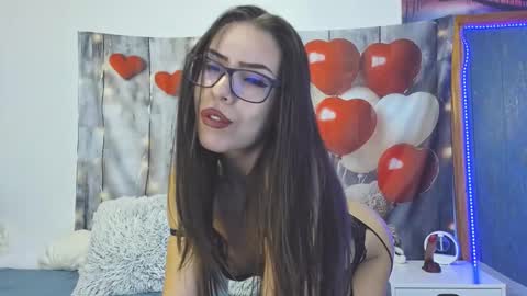 EvaGabe online show from October 1, 3:45 am