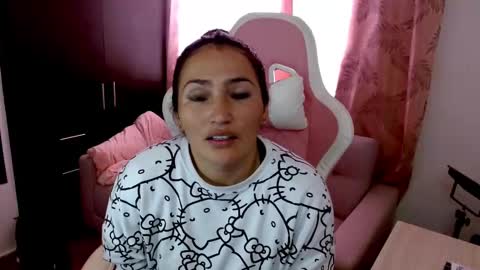 Eva online show from March 3, 8:43 pm