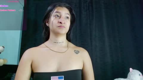 Snapshot of evah_lee chatting on October 4, 1:58 am Evah Lee online show from October 4, 1:58 am