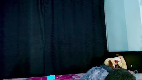 Snapshot of evah_lee chatting on November 26, 3:40 am Evah Lee online show from November 26, 3:40 am