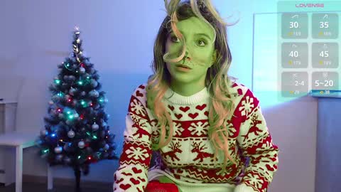 Snapshot of evahailey_ chatting on December 26, 6:30 am Eva online show from December 26, 6:30 am