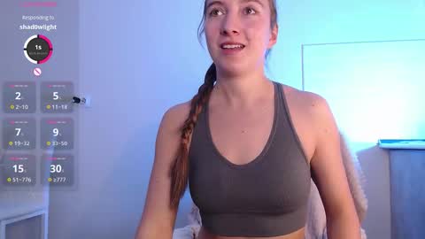 Snapshot of evahailey_ chatting on September 13, 4:12 am Eva online show from September 13, 4:12 am