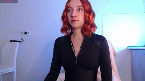 Snapshot of evahailey_ chatting on September 18, 3:08 am Eva online show from September 18, 3:08 am