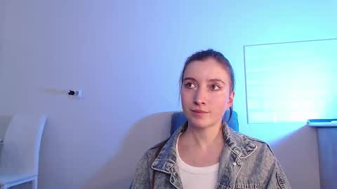 Eva online show from March 19, 4:05 am