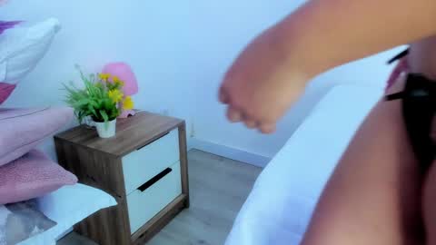  Eva Luna online show from February 25, 8:41 pm