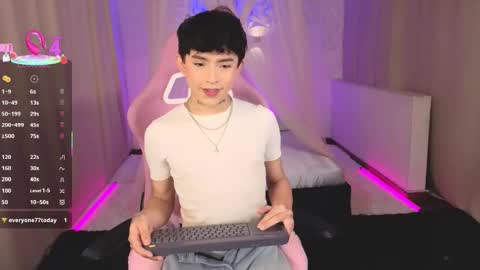 Evan online show from September 24, 12:52 pm