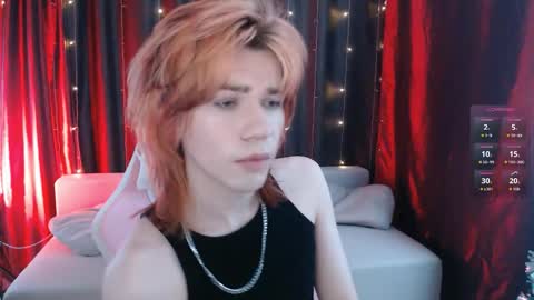 evan_reinhart online show from March 27, 1:44 am